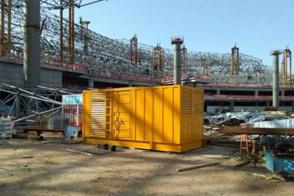 沙湖原种场发电机出租如何判断空气滤清器是否需要更换？